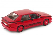 ALFA ROMEO 75 Turbo Evoluzione 1987 Red - MCG Escala 1:18 (MCG18428)