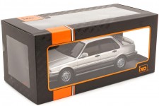 MITSUBISHI Galant VR-4 1987 Silver - Ixo Escala 1:18 (18CMC191)