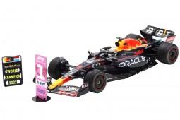 RED BULL RB18 Campeon del Mundo Ganador GP Japan 2022 Max Verstappen - Spark Escala 1:12 (12s034)