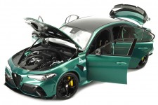 ALFA ROMEO Giulia GTAm 2021 Green - Motorhelix Scale 1:18 (M89008)