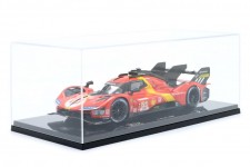 FERRARI 499P Ganador 24h LeMans 2023 Pier Guidi / Calado / Giovinazzi - Con Vitrina - Bburago Escala 1:18 (16311-51)