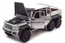 MERCEDES-Benz G63 AMG 6x6 2013 Silver - AutoArt Scale 1:18 (76301)