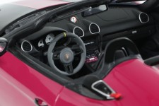 PORSCHE 718 (982) RS Weissasch Package 2023 Dark Pink - OttoMobile Scale 1:18 (GT486)