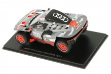 AUDI RS Q E-tron Rally Dakar 2023 C. Sainz / L. Cruz - Spark Scale 1:43 (s4558)