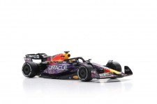 RED BULL RB19 Campeon del Mundo Ganador GP Las Vegas 2023 M. Verstappen - Spark Escala 1:64 (Y356)