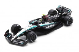 MERCEDES-AMG W15 GP Bahrain 2024 Lewis Hamilton - Spark Escala 1:64 (Y364)