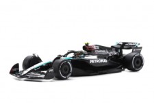 MERCEDES-AMG W15 GP Bahrain 2024 Lewis Hamilton - Spark Escala 1:64 (Y364)