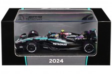 MERCEDES-AMG W15 GP Bahrain 2024 Lewis Hamilton - Spark Escala 1:64 (Y364)