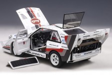 AUDI Sport Quattro S1 E2 Ganador Pikes Peak 1987 Walter Rohrl - AutoArt Escala 1:18 (88700)