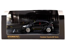 TOYOTA Pandem Yaris GR Black - Tarmac Works Escala 1:64 (T64R-080-BK)