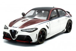 ALFA ROMEO Giulia GTA 2023 White - Solido Escala 1:18 (S1806907)