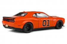 DODGE Challenger R/T Scat Pack Widebody 2023 Orange - Solido Scale 1:18 (S1805713)