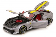 FERRARI 812 Competizione 2021 Grey Metallic - Bburago Scale 1:18 (01647)