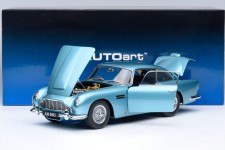 ASTON MARTIN DB5 1963 Caribbean Pearl Blue - AutoArt Scale 1:18 (70288)