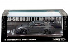 NISSAN GT-R (R35) LBWK Super Silhouette 35GT-RR Full Carbon - Inno Models Scale 1:64 (IN64-LBWKR35-FC)Full 