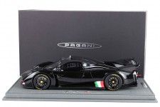 PAGANI Huayra R 2021 Gloss Black - Con Vitrina - BBR Escala 1:18 (P18218A-V)