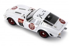FERRARI 250 GTO 30 Aniversario CMC Firmado CEO Mrs. Jia - CMC Escala 1:18 (M-288)