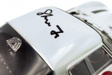 FERRARI 250 GTO 30 Aniversario CMC Firmado CEO Mrs. Jia - CMC Escala 1:18 (M-288)