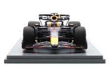 RED BULL RB19 Campeon del Mundo 2nd Sprint GP Qatar 2023 M. Verstappen - Spark Escala 1:18 (18s909)