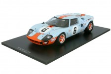 FORD GT40 Winner 24h LeMans 1969 Ickx / Oliver - Spark Scale 1:18 (18LM69)