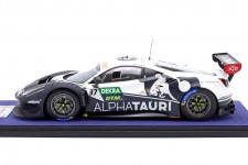 FERRARI 488 GT3 Evo DTM 2022 Nick Cassidy - LookSmart Escala 1:18 (LS18RC021)
