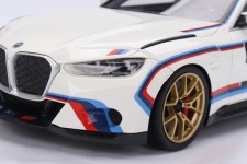 BMW M4 3.0 CSL (G82) 2022 White - Top Speed Escala 1:18 (TS0495)