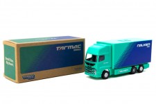 TOYOTA Hilux AXCR 2017 Con Camion - Tarmac Works Escala 1:43 (T64-041-FAL)