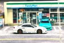 NISSAN Silvia S15 White Metallic Lamely Special Edition - Tarmac Works Scale 1:64 (T64G-023-WH)