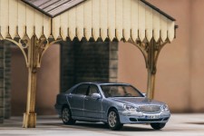 MERCEDES-Benz S Horizon Blue Metallic - Mijo Exclusive Edition - Tarmac Works Scale 1:64 (T64G-072-BL-MJ)