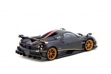PAGANI Imola Matt Black Carbon - Tarmac Works Escala 1:64 (T64G-TL046-BCF)