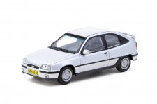 OPEL Kadett GSi Silver - Tarmac Works Escala 1:64 (T64G-065-SL)