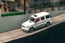 MERCEDES AMG G63 White - Tarmac Works Escala 1:64 (T64R-040-WH)