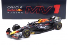 RED BULL RB20 Campeon del Mundo Ganador GP Imola 2024 M. Verstappen - Minichamps Escala 1:18 (110240701)