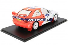 FORD Escort WRC Winner Rally Akropolis 1997 C. Sainz / L. Moya - Ixo Scale 1:18 (18RMC172A)
