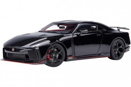 NISSAN GT-R50 By Italdesign 2020 Black / Dull Black - AutoArt Scale 1:18 (77513)
