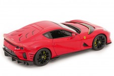 FERRARI 812 Competizione 2021 Red - Bburago Escala 1:18 (16019R)