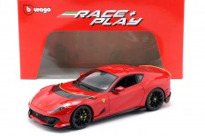 FERRARI 812 Competizione 2021 Red - Bburago Escala 1:18 (16019R)