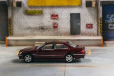 MERCEDES-Benz S55 AMG Red Bordeaux - Tarmac Works Escala 1:64 (T64G-072-BO)
