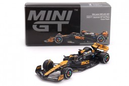 McLaren MCL60 3rd GP Japan 2023 Oscar Piastri - MiniGT Escala 1:64 (MGT00768L)