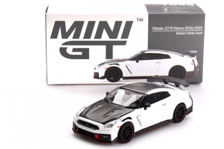 NISSAN GT-R Nismo 2024 Brilliant White Pearl - MiniGT Escala 1:64 (MGT01045L)