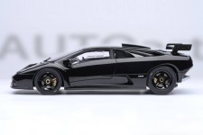 LAMBORGHINI Diablo GTR 1999 Deep Black - AutoArt Escala 1:18 (79137)