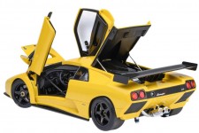 LAMBORGHINI Diablo GTR 1999 Superfly Yellow - AutoArt Scale 1:18 (79138)