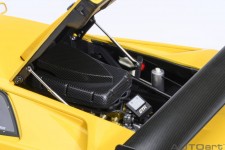 LAMBORGHINI Diablo GTR 1999 Superfly Yellow - AutoArt Escala 1:18 (79138)