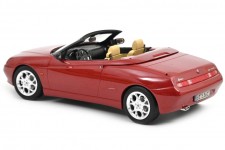 ALFA ROMEO Spider 1999 Metallic Red - Norev Escala 1:18 (187854)