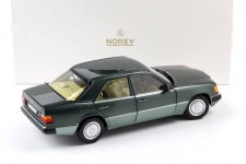 MERCEDES-Benz 230E (W124) 1990 Night Green Metallic - Norev Escala 1:18 (183952)
