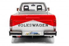 VOLKSWAGEN Caddy MKI M Racing Tribute 1982 - Solido Escala 1:18 (S1803512)
