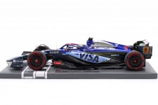 RACING BULLS RB VCARB 01 GP Singapore 2024 Daniel Ricciardo - Minichamps Escala 1:18 (117241803)