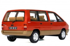 RENAULT Espace 2000 TSE 1984 Red - OttoMobile Scale 1:18 (OT1178)