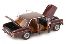 MERCEDES-Benz 200/8 (W115) 1968 Dark Red Brown - Norev Escala 1:18 (183778)