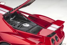 FORD GT 2017 Red/Silver - AutoArt Scale 1:18 (12106)